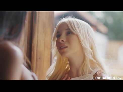 ❤️ Cô gái về nhà một vài tháng sau đó và ăn sạch âm hộ của mẹ kế ☑ Khiêu dâm ở% vi.mouthporn.ru% ❌️